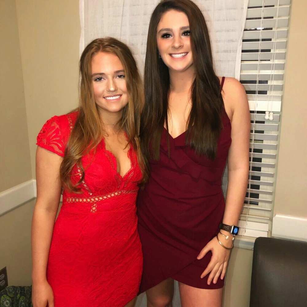 maroon short cocktail dress